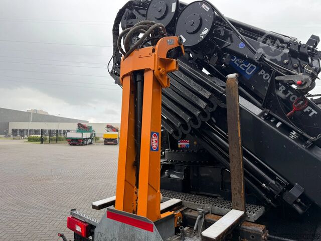 Truk derek Scania P370 XT 6x2 HMF 3220-K6+Fly jib FJ600-K3 Euro 6D