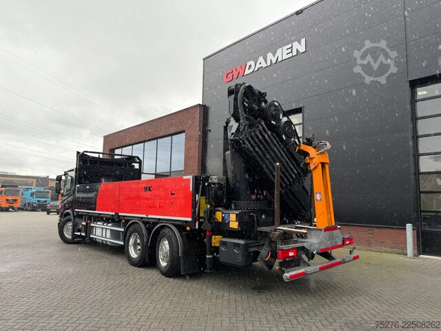 Truk derek Scania P370 XT 6x2 HMF 3220-K6+Fly jib FJ600-K3 Euro 6D