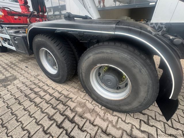 Tovornjak prekucnik MERCEDES-BENZ Axor 2633 Kipper mit Kran Fassi F135