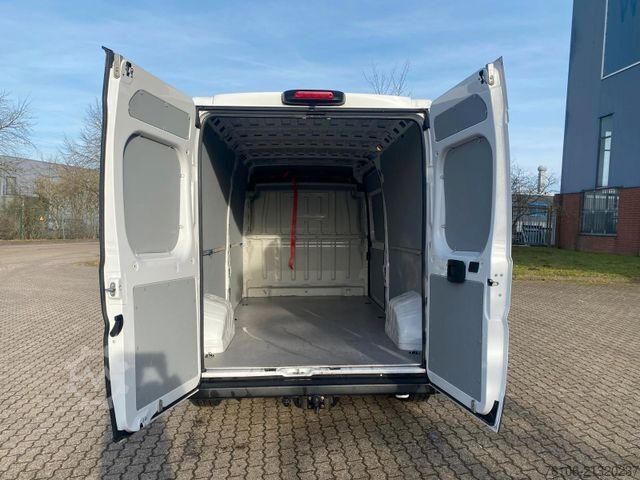 רכב מסחרי סגור FIAT Ducato 35 140 L3H2 Kastenwagen*Klima*Ahk*Kamera*