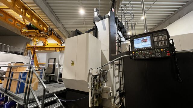 Double column Okuma MCR-A5CII