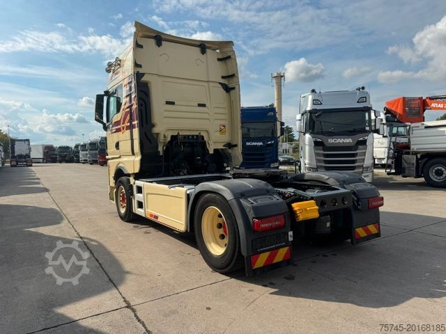 Standard SZM MAN TGX 18.510 * RETARDER * STANDKLIMA * TOP *