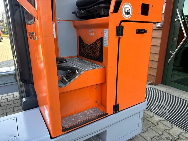 čtyřcestný vysokozdvižný vozík Hubtex DQ45 G //LPG//Triple//Only 1116 hours !