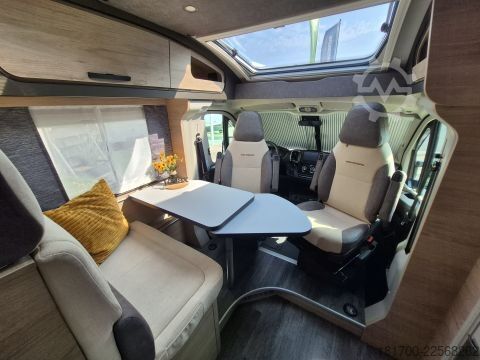 세미 인티그레이티드 캠퍼 Weinsberg CaraCompact 600 MEG Edition PEPPER TraumMobil 2027*Automatik