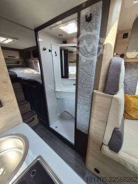 세미 인티그레이티드 캠퍼 Weinsberg CaraCompact 600 MEG Edition PEPPER TraumMobil 2027*Automatik