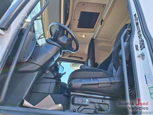 Standartinis vilkikas Mercedes-Benz 1843 LS