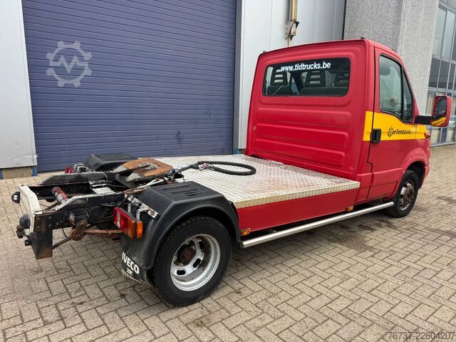 SZM มาตรฐาน Iveco Daily 40C13 **DUTCH ORIGINE**