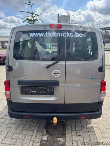 Nissan NV200 Nissan NV200