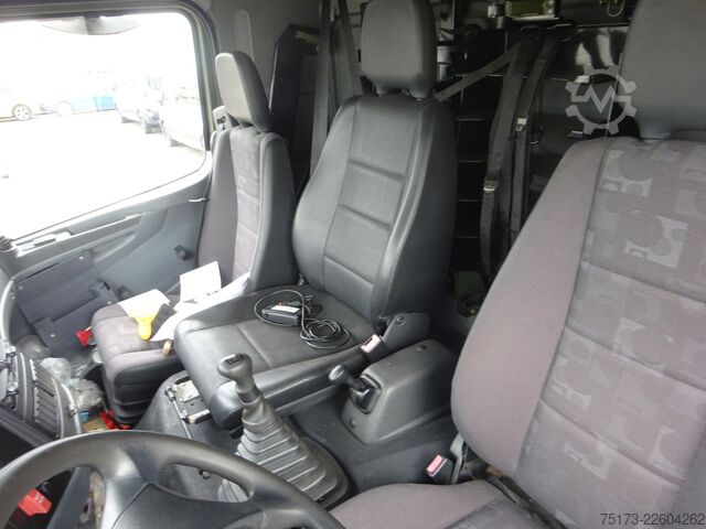 Camión plataforma con toldo MERCEDES-BENZ AXOR-R 1829 A Bm 950.562 Pritsche/Plane