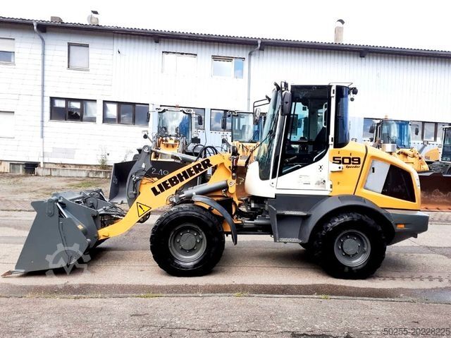 Kerekes rakodó LIEBHERR L 514 kein 509 524 original Stunden
