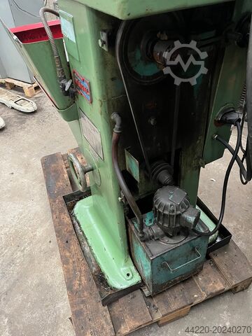 Horisontal honemaskin Nagel HHM 70