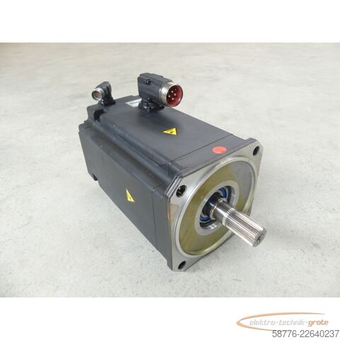  KUKA 1FK7105-5AY81-1YY3-Z S18 Servomotor SN: YFVN50665138003