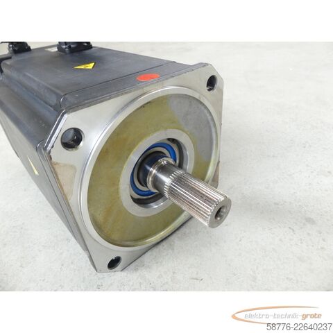  KUKA 1FK7105-5AY81-1YY3-Z S18 Servomotor SN: YFVN50665138003