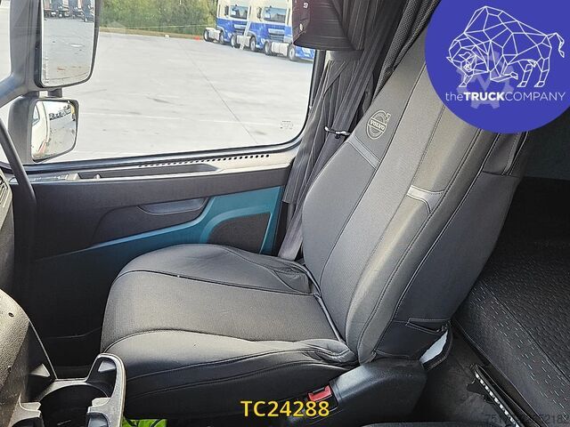 הובלה בקירור/קפוא Volvo FM
