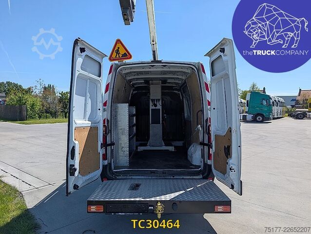 Kėlimo platforma Renault Master 145.35 nacelle klubb