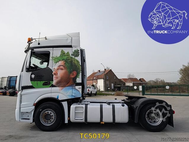 Estándar-SZM Mercedes-Benz Actros 1963