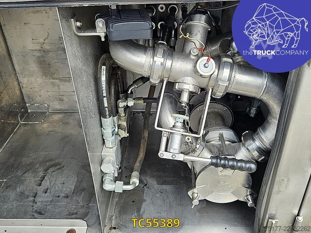 Cisterna Renault T 440