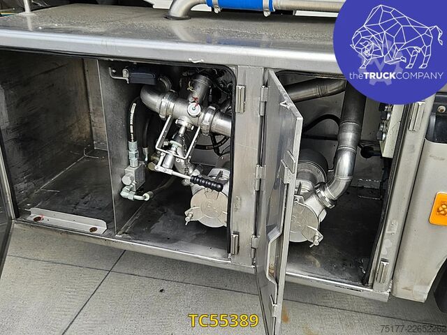 Cisterna Renault T 440