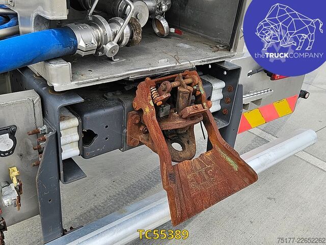 Cisterna Renault T 440