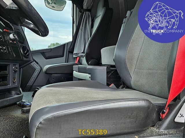 Танкер Renault T 440