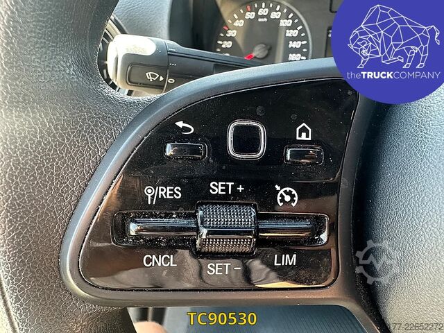 Ferðatösku Mercedes-Benz Sprinter 317 CDI KOFFER MET LIFT - AUTOMAAT