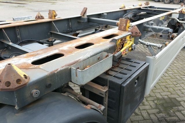 Perävaunu HÜFFERMANN HMA 18.24 LS Vario-Carrier, 2x Absetzcontainer