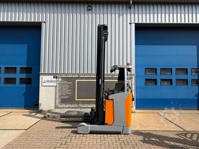 VS-23040 Reachtruck FMX-14 / 9200mm STILL FMX-14