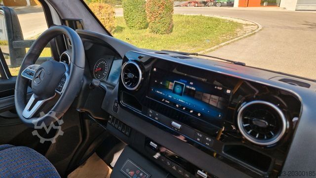 Градски автобус MERCEDES-BENZ Frontniederflur Sprinter 515/517  Daily