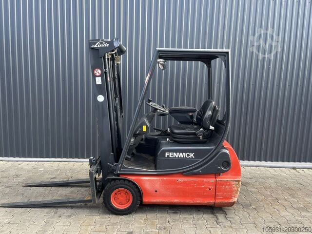 Electric 3-wheel forklift Linde E16C-01