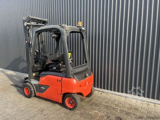 Electric 4-wheel forklift Linde E16P-02