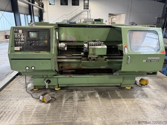 Center lathe TOS Trenčín SUI50 CNC