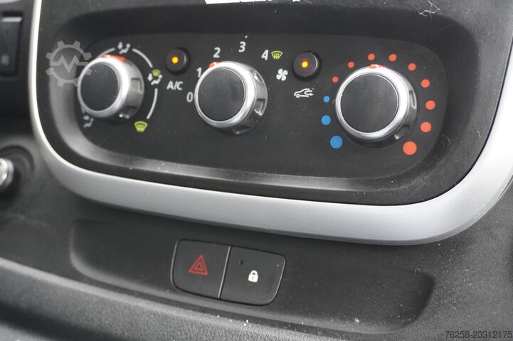 Kastiauto Renault Trafic 2.0 dCi 120PK 2x Schuifdeur EURO 6 - Air...