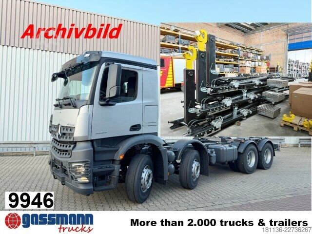 Камион с кука за контейнери Mercedes-Benz Arocs 3253 K 8x4/4, Hyva T 26-55 bis 6.60 m
