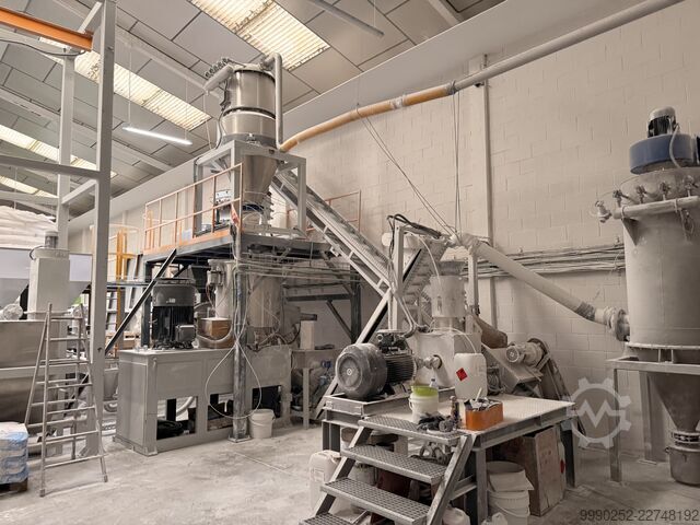 VOLLEDIGE MINERALE MASTERBATCH-PRODUCTIELIJN VARIOS WEIGHTING AND COMPOUNDING LINE