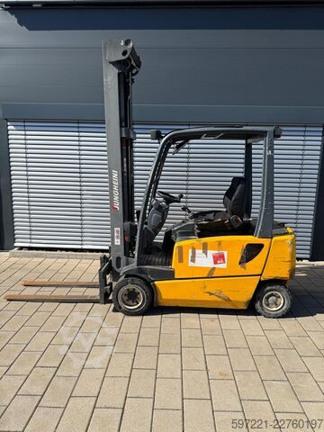  Jungheinrich EFG VAC 20