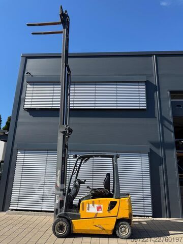  Jungheinrich EFG VAC 20