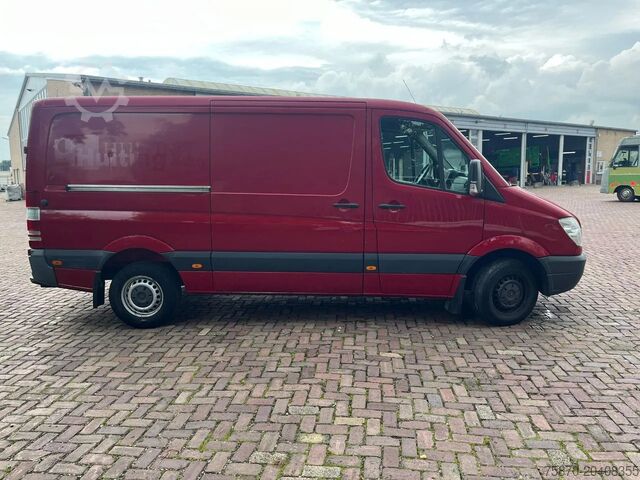 বক্স ভ্যান Mercedes-Benz Sprinter 313 CDI L2H1