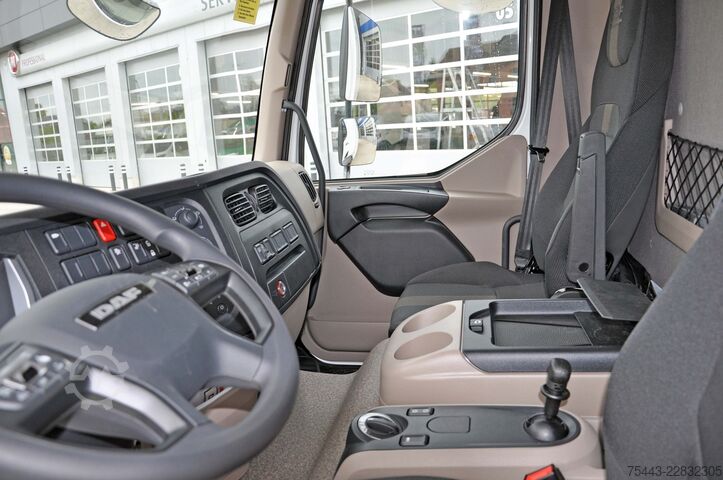 Maleta DAF XB 230 FA 4x2 ST968 12T Powerline - Plywood Vee...