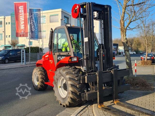 Terenski viljuškar Manitou M50.4