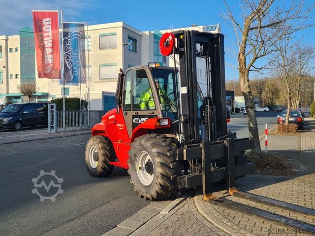 Terenski viljuškar Manitou M50.4