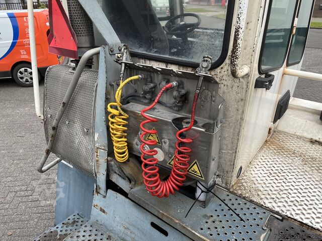 Standard tractor Terberg YT 182 / Cummins - Allison / Hefschotel / 2007