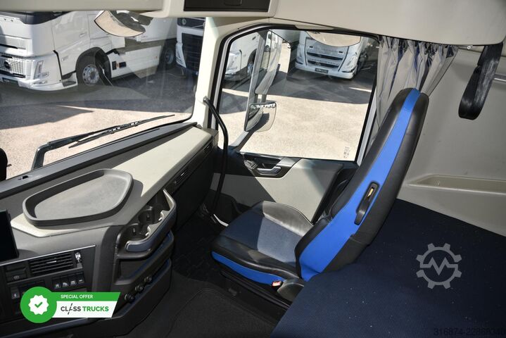 표준 트랙터 유닛 VOLVO FH 460 Globetrotter XL Varios i-Save