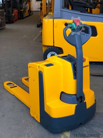 הולך רגל משאית משטחים Jungheinrich EJE 116 - Nur 2552 Std. Service Neu - Batterie 90%