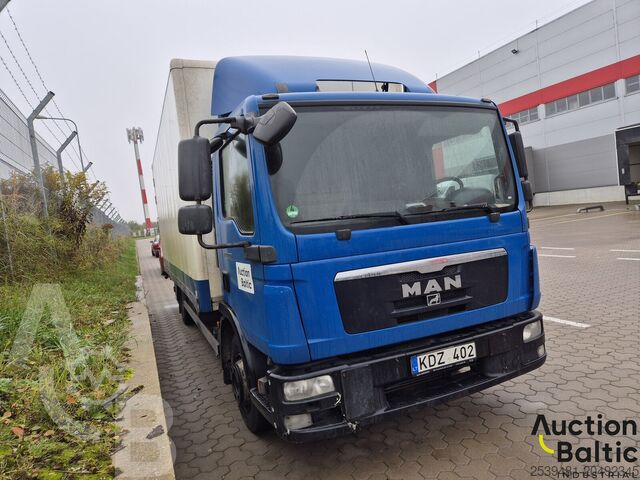 กระเป๋าเดินทาง MAN TGL12.220 BL