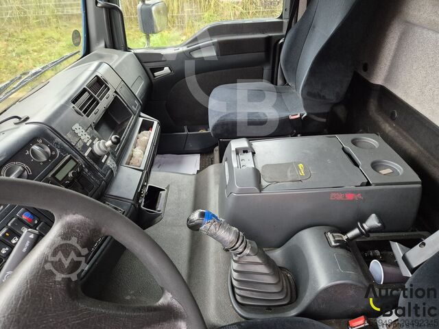 กระเป๋าเดินทาง MAN TGL12.220 BL