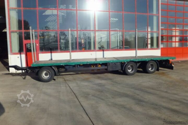 खुला ट्रेलर 3 Achs 3 Achs Jumbo- Pritschenanhänger mit Steckrungen