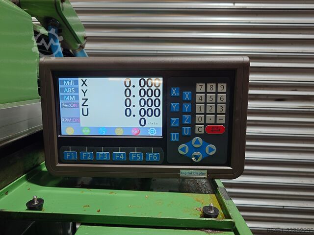 Fresadora Huron J2