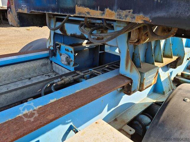 Cargador lateral HAMMAR 195D SIDELOADER 4 AXLE 2E TRAILER CONNECTION 36...
