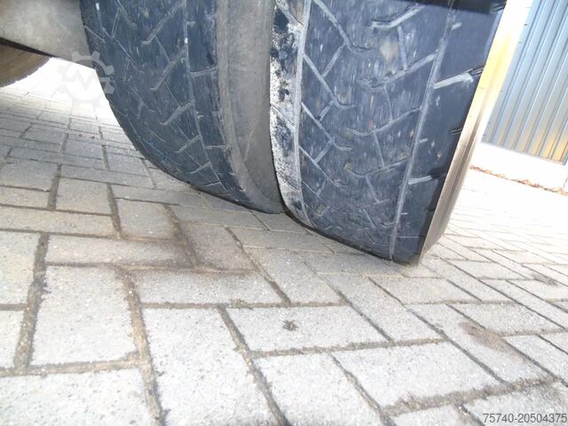 SZM סטנדרטי Mercedes-Benz Axor 1843 + EPS 3 PEDALS