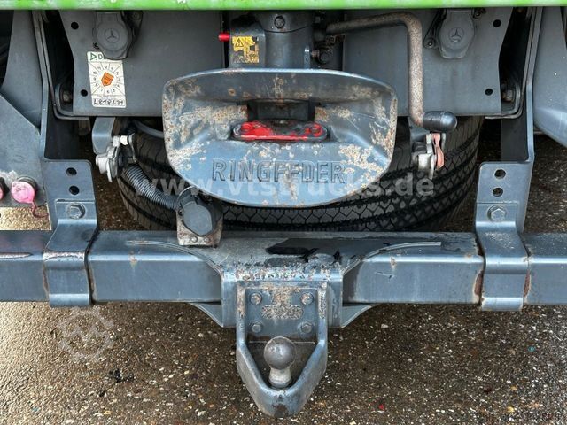 Viehtransporter LKW MERCEDES-BENZ Atego 1226 4x2 2-Stock Westrick Viehtransporter